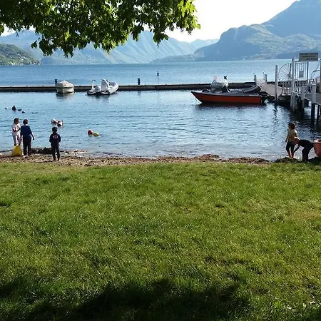 Bed and Breakfast Lario Ντέρβιο